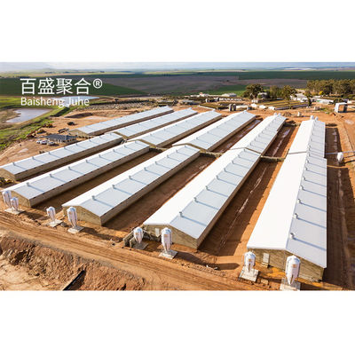 Puerta corredera y techo de paneles de sándwich La elección ideal para 1000 cerdos de granja de cerdos