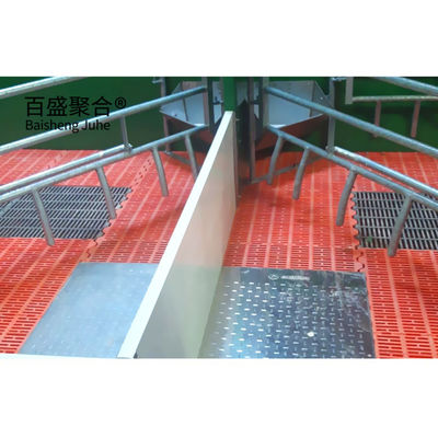 Construcción prefabricada de metal y acero Granja de cerdos cobertizo equipado con puerta corredera