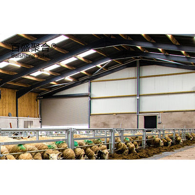 Construcción prefabricada de acero para la ganadería de cabras Casa de cobertizo de diseño para acero bajo carbono Q235