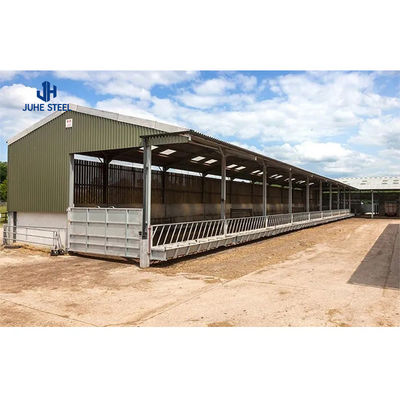 Equipo de granjas avícolas de bajo mantenimiento para la alimentación de pollos de engorde en estructura de acero