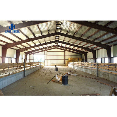 Equipo de granjas avícolas de bajo mantenimiento para la alimentación de pollos de engorde en estructura de acero