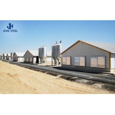 Cuadro de acero ligero Granja de vacas lecheras prefabricada con panel de sándwich y ventana de PVC