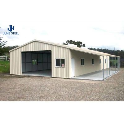 Edificios prefabricados para caballos con viviendas