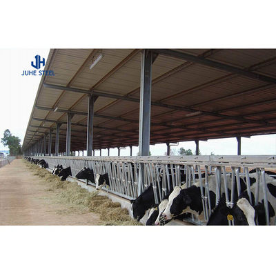 Bajo carbono Q235/Q345 Caballo de metal cobertizo prefabricado caballo de metal granero