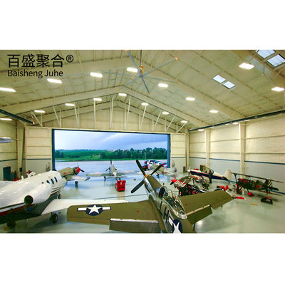 Hangar de aeronaves de acero pintado con estructura prefabricada y canal de acero en forma de C.Z.